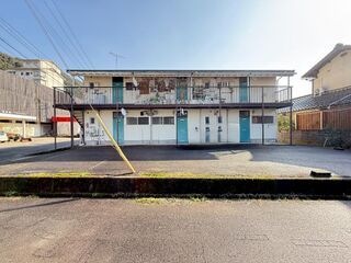 写真：三朝町アパートの外観