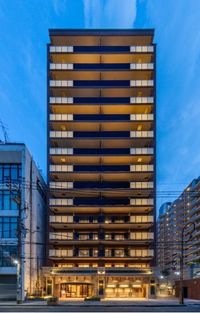 夜外観