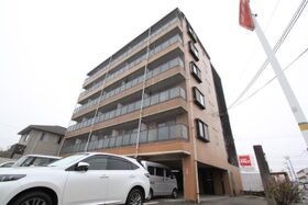 ジュネス沖新の外観