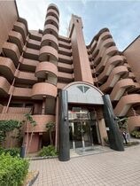 大阪市平野区瓜破1丁目の外観